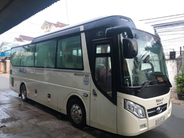Cho thuê xe 29 chỗ - Xe Du Lịch Thảo Trang - Công Ty TNHH Thương Mại Dịch Vụ Du Lịch Thảo Trang