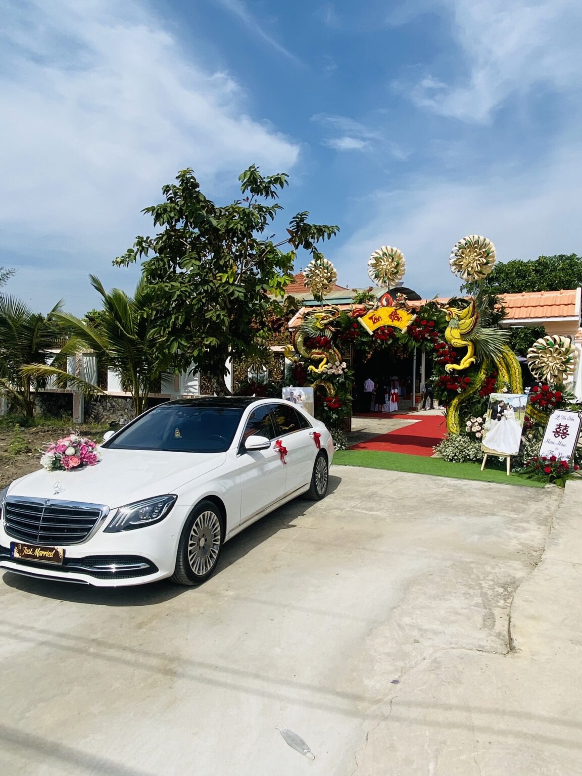Cho thuê xe hoa, xe cưới - Xe Du Lịch Thảo Trang - Công Ty TNHH Thương Mại Dịch Vụ Du Lịch Thảo Trang