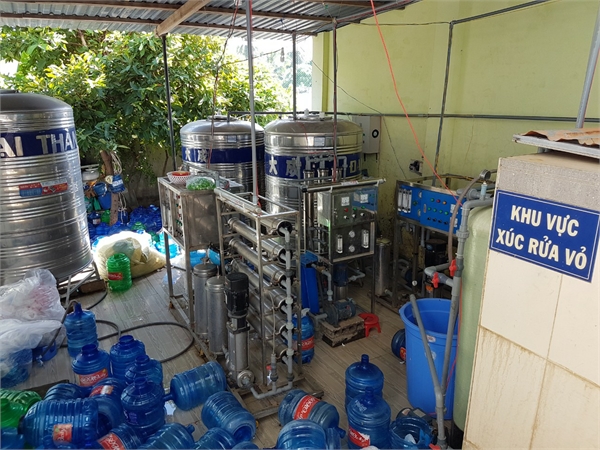 Sản xuất nước uống đóng bình