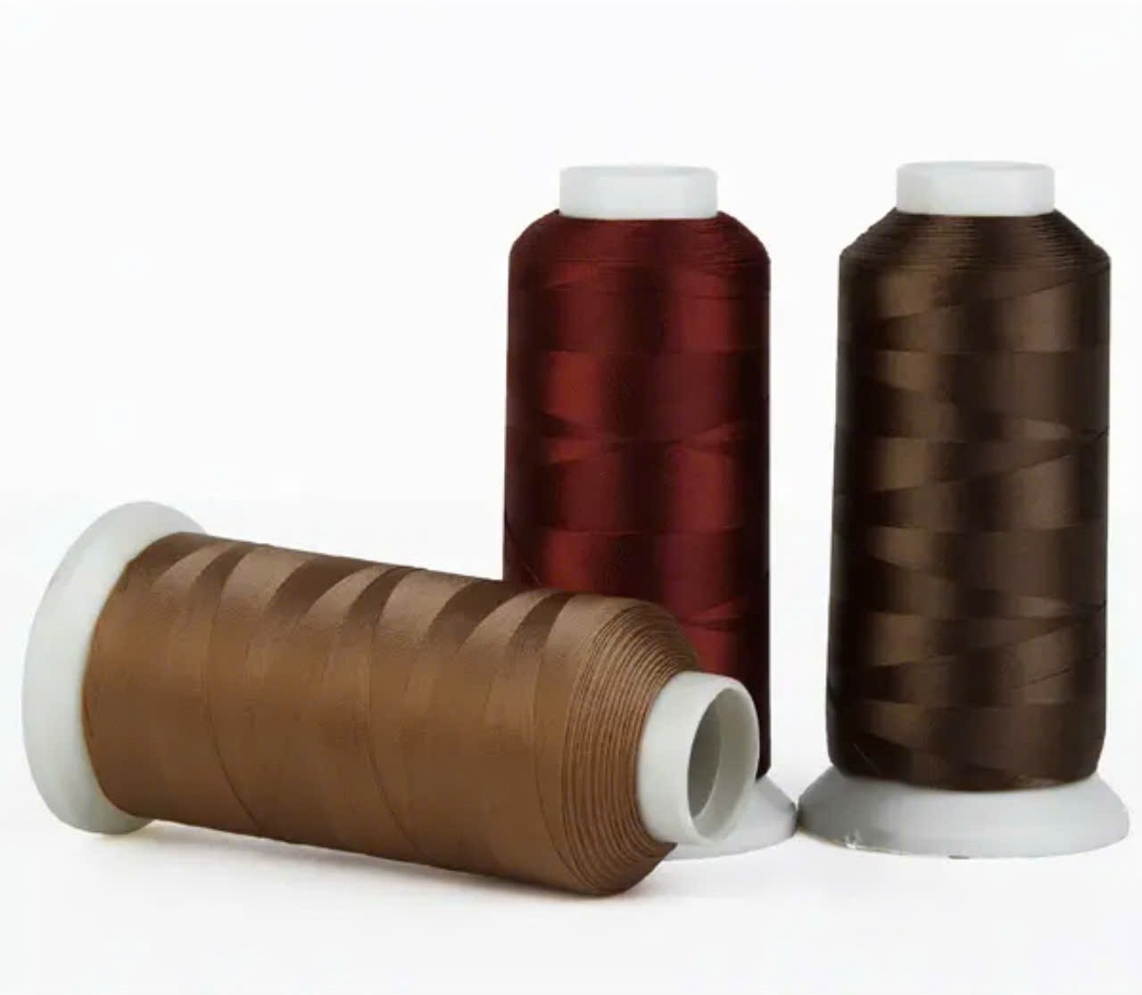 Chỉ may balo túi xách giày dép 280D/2 - Chỉ Thun Và Chỉ May Nguyên Phúc - Công Ty TNHH Chỉ Sợi Nguyên Phúc