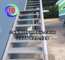 Cầu thang tháp - Cơ Khí Tấn Duy - Công Ty TNHH Cơ Khí Xây Dựng Tấn Duy