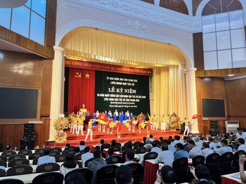Tổ chức lễ kỉ niệm - Tổ Chức Sự Kiện Lam Sơn Media - Công Ty TNHH TMDV Và Truyền Thông Lam Sơn Media