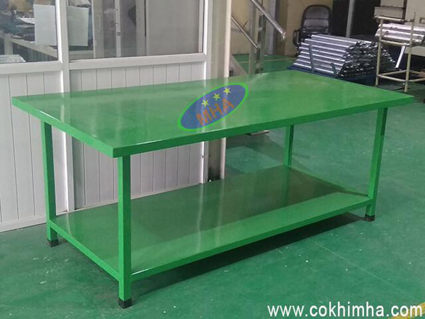 Bàn thao tác bằng thép sơn tĩnh điện