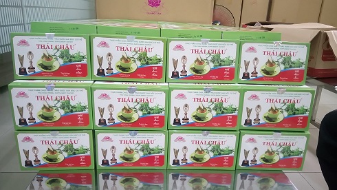 Hộp trà Quang Tâm