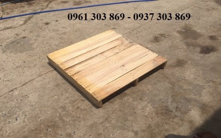 Pallet gỗ