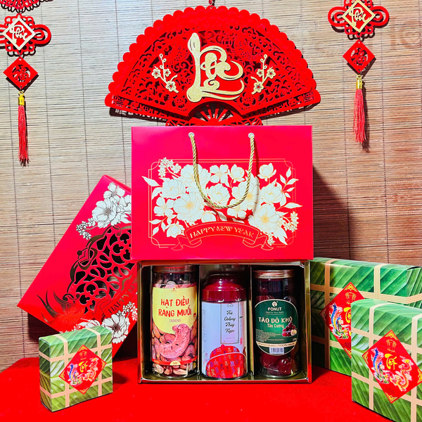 Giỏ quà tết, hộp quà tết mix theo yêu cầu