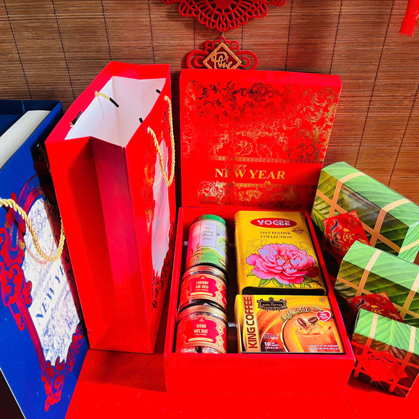 Giỏ quà tết, hộp quà tết mix theo yêu cầu