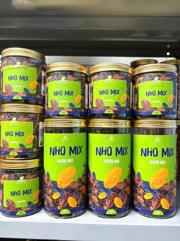 Hạt óc chó đỏ