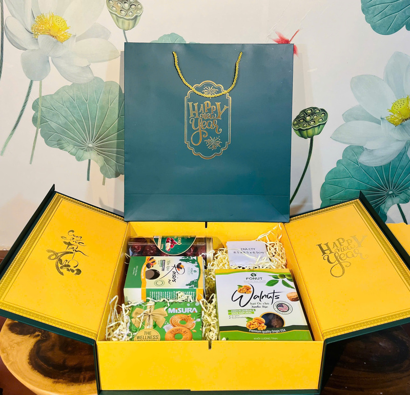 Giỏ quà tết, hộp quà tết mix theo yêu cầu