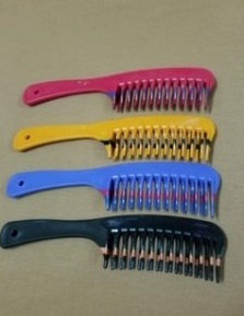 Lược nhựa - Nhựa Thái Lợi - Công Ty TNHH Thương Mại Và Sản Xuất Thái Lợi