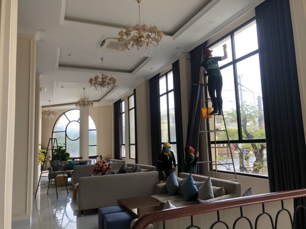 Vệ sinh công nghiệp sau xây dựng