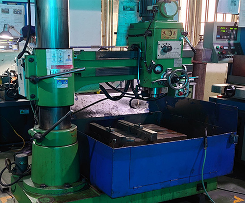 Máy móc sản xuất công ty Đồng Đại Hữu