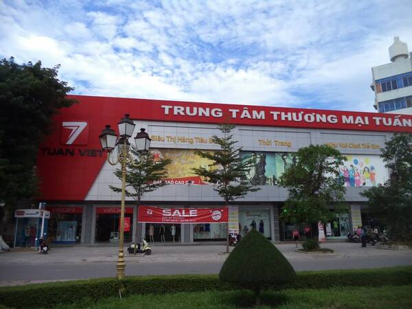 Thi công quảng cáo