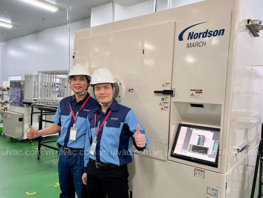 Lắp đặt máy của hãng NORDSON March - Văn Phòng Đại Diện ULVAC Singapore PTE Ltd Tại Thành Phố Hồ Chí Minh
