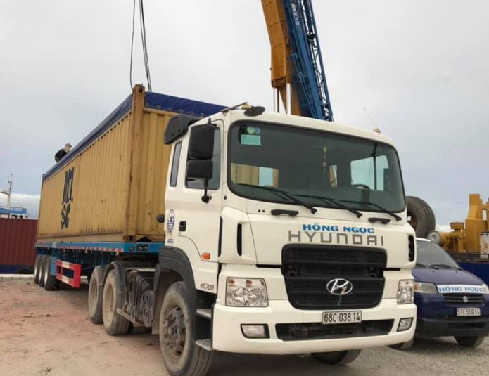 Vận tải container - Công Ty Cổ Phần Đầu Tư Tiếp Vận Tân Cảng Hồng Ngọc Phú Quốc