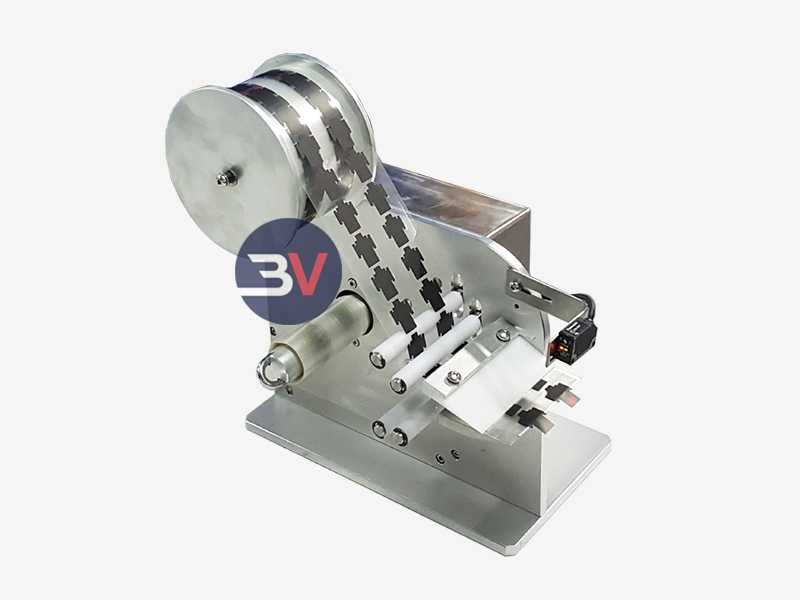 Jig gỡ tape tự động