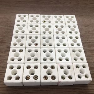 Domino sứ 30x18x25mm - Máy Móc Công Nghiệp Trường Phùng - Công Ty TNHH Máy Móc Trường Phùng