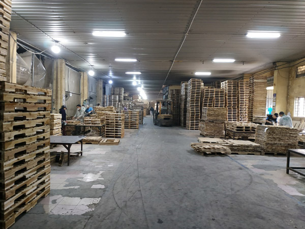 Hình ảnh nhà xưởng pallet gỗ công ty WPL - Wooden Pallet Việt Nam - Công Ty Cổ Phần Đầu Tư và Thương Mại Wooden Pallet Việt Nam