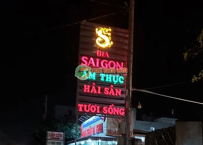 Biển quảng cáo đén Led