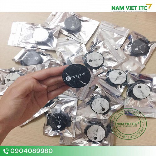 Giá đỡ nhẫn PVC - Quà Tặng Nam Việt - Công Ty TNHH Đầu Tư TM Và Truyền Thông Nam Việt