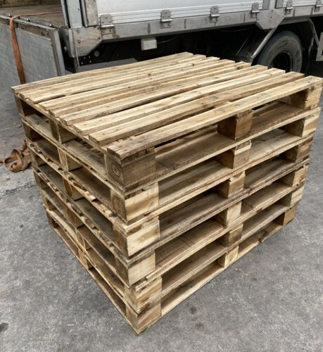 Pallet gỗ 4 hướng nâng - Pallet Trường Phát - Công Ty TNHH Dịch Vụ Thương Mại Và Sản Xuất Kinh Doanh Tổng Hợp Trường Phát