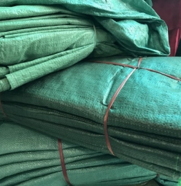 Bao bì dệt đựng đá