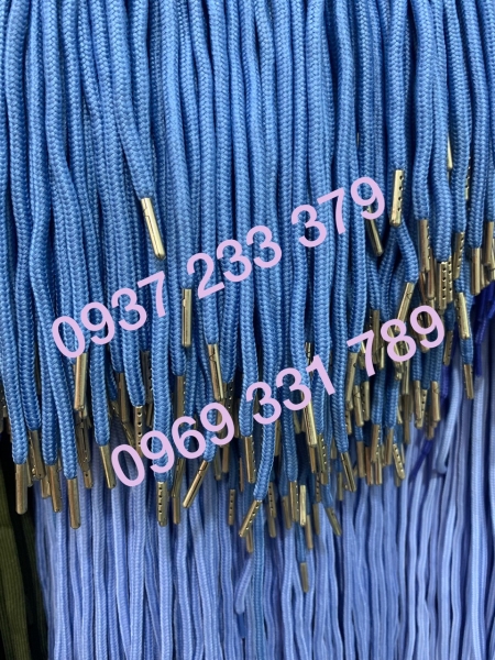 Dây luồn đầu kim loại