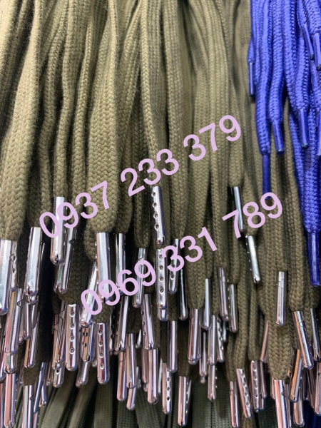 Dây luồn đầu kim loại