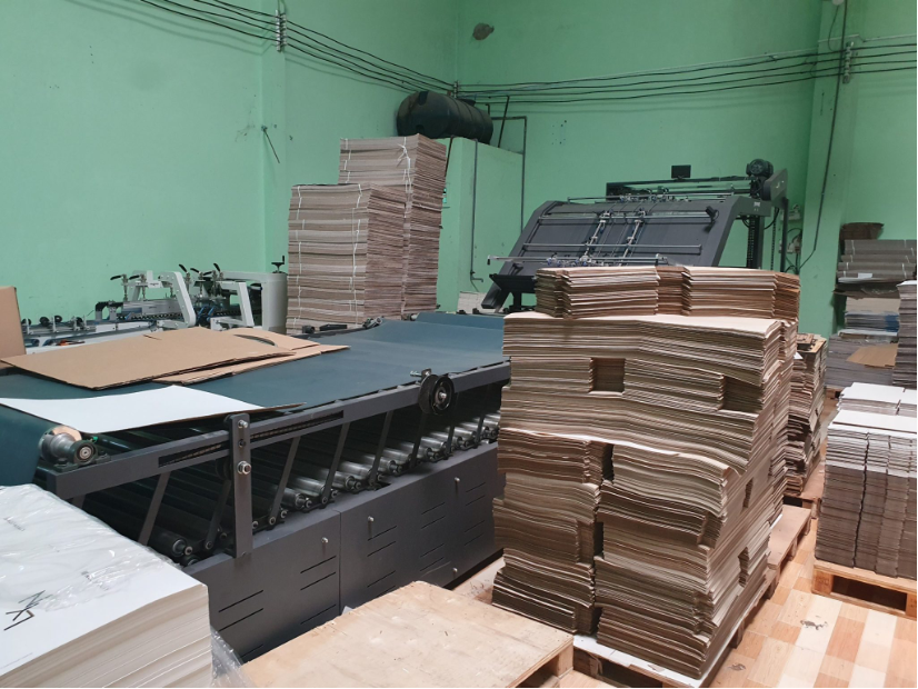 Hình ảnh xưởng sản xuất Sen Vàng Packaging - Xưởng Sản Xuất Túi Giấy, Hộp Giấy - Công Ty TNHH TMDV Quốc Tế Sen Vàng