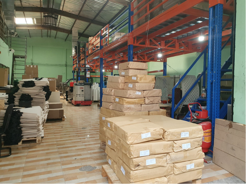 Hình ảnh xưởng sản xuất Sen Vàng Packaging - Xưởng Sản Xuất Túi Giấy, Hộp Giấy - Công Ty TNHH TMDV Quốc Tế Sen Vàng