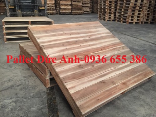 Pallet gỗ keo