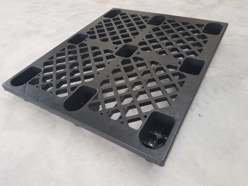 Pallet nhựa
