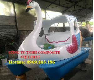 Thiên nga đạp nước - Công Ty TNHH Composite Việt Phát
