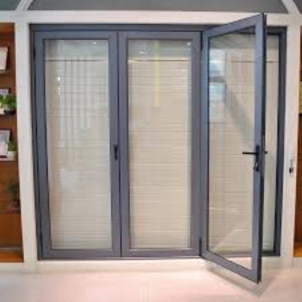 Cửa nhôm hệ Việt Pháp