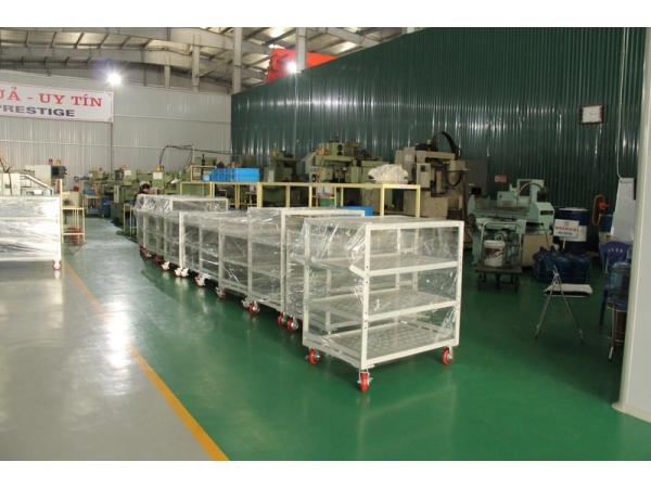 Xe đẩy vận chuyển hàng hóa - Tân Hưng CNC - Công Ty Cổ Phần Công Nghệ Cơ Khí Tân Hưng