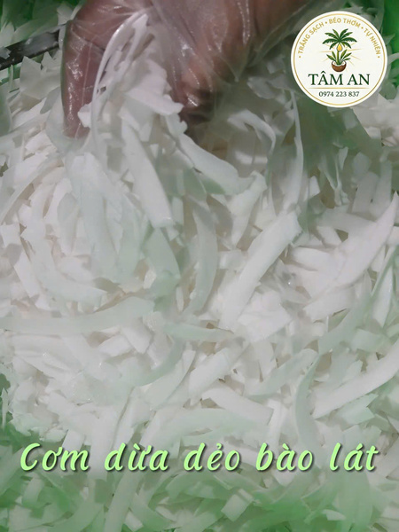 Cơm dừa dẻo bào lát