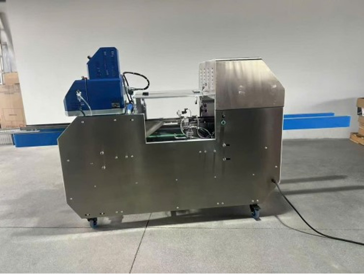 Máy dán hộp tự động - Keo Nhiệt Lê Võ - Công Ty TNHH Keo Nhiệt Lê Võ