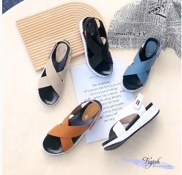Sandal 4P đế đúc cao su - Giày Dép Thời Trang Nữ Tigish - Công Ty TNHH Stepwell