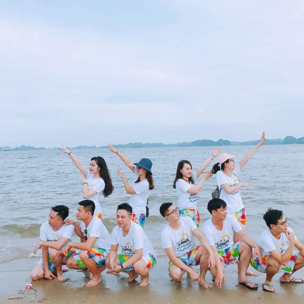 Đồng phục đi biển - Đồng Phục Thái Bình - Công ty TNHH May MTV Minh Quân