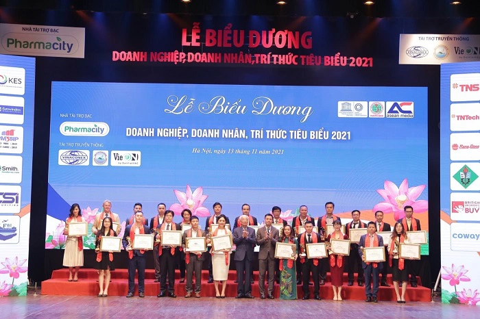 Top 10 doanh nghiệp tiêu biểu năm 2021 - Chì ắc Quy Ngọc Thiên Global - Công Ty Cổ Phần Tập Đoàn Ngọc Thiên Global