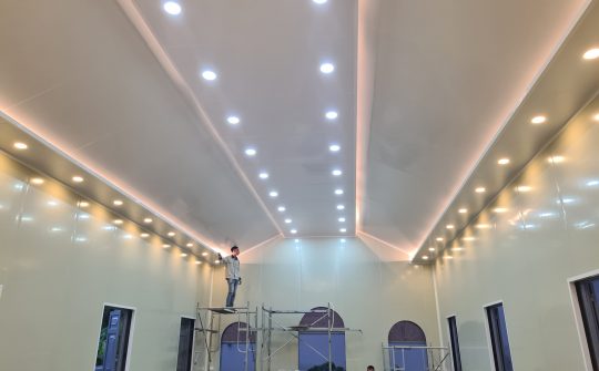 Thi công trần vách Panel nhà thờ Hoài Đức - Tấm Panel Bảo Tín - Công Ty TNHH Xây Dựng Và Phát Triển Bảo Tín