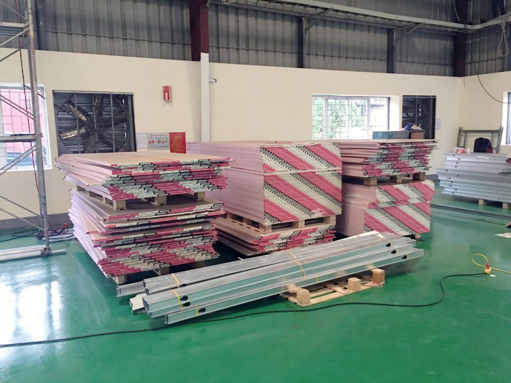 Thi công lắp đặt trần vách thạch cao - Điện Lạnh EEP Việt Nam  - Công Ty TNHH Cơ Điện Lạnh EEP Việt Nam