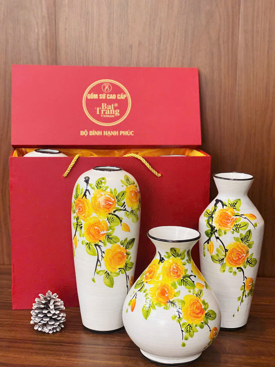 Lọ hoa gốm sứ - Gốm Sứ Sáng Tạo Việt - Công Ty TNHH Sản Xuất Và Kinh Doanh Sáng Tạo Việt