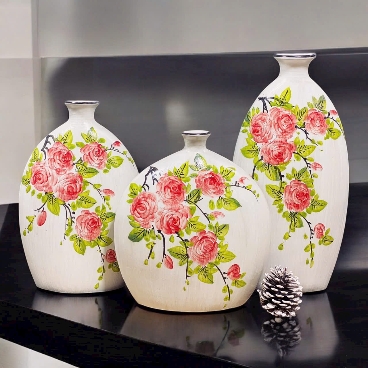 Lọ hoa gốm sứ - Gốm Sứ Sáng Tạo Việt - Công Ty TNHH Sản Xuất Và Kinh Doanh Sáng Tạo Việt