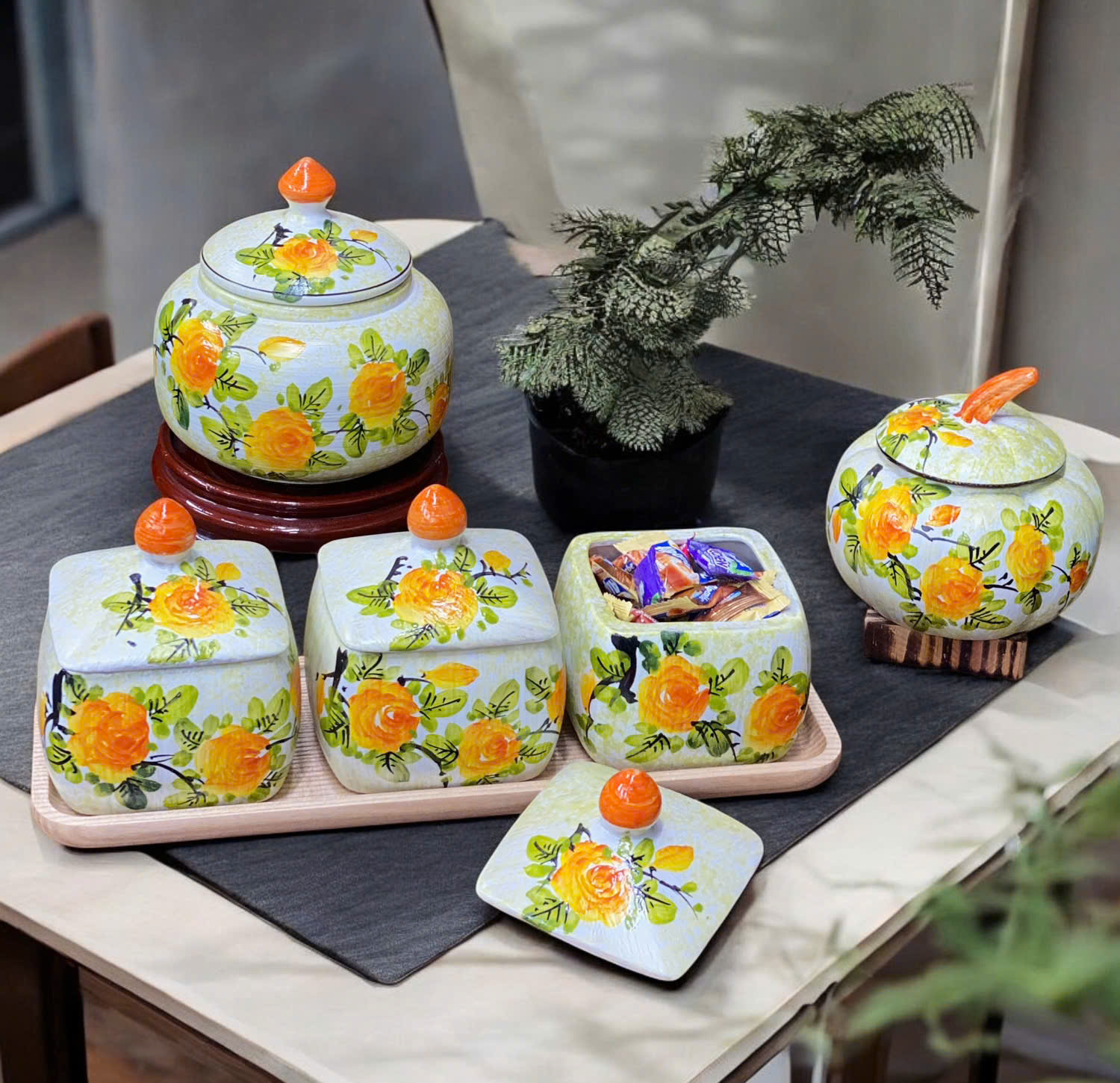 Thố chưng yến - Gốm Sứ Sáng Tạo Việt - Công Ty TNHH Sản Xuất Và Kinh Doanh Sáng Tạo Việt