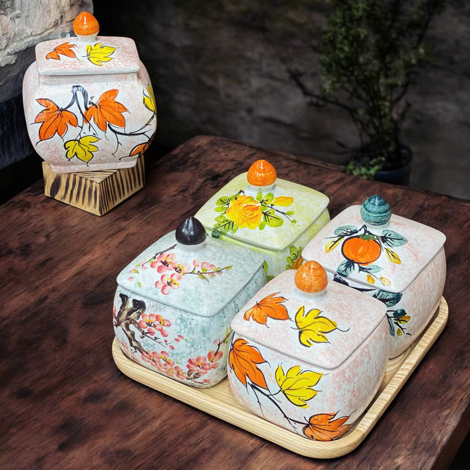 Thố chưng yến - Gốm Sứ Sáng Tạo Việt - Công Ty TNHH Sản Xuất Và Kinh Doanh Sáng Tạo Việt