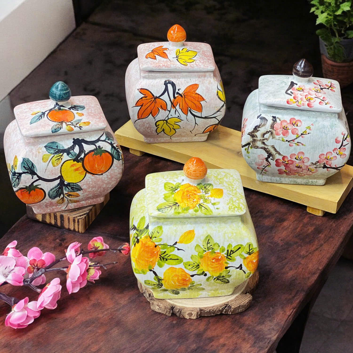 Thố chưng yến - Gốm Sứ Sáng Tạo Việt - Công Ty TNHH Sản Xuất Và Kinh Doanh Sáng Tạo Việt