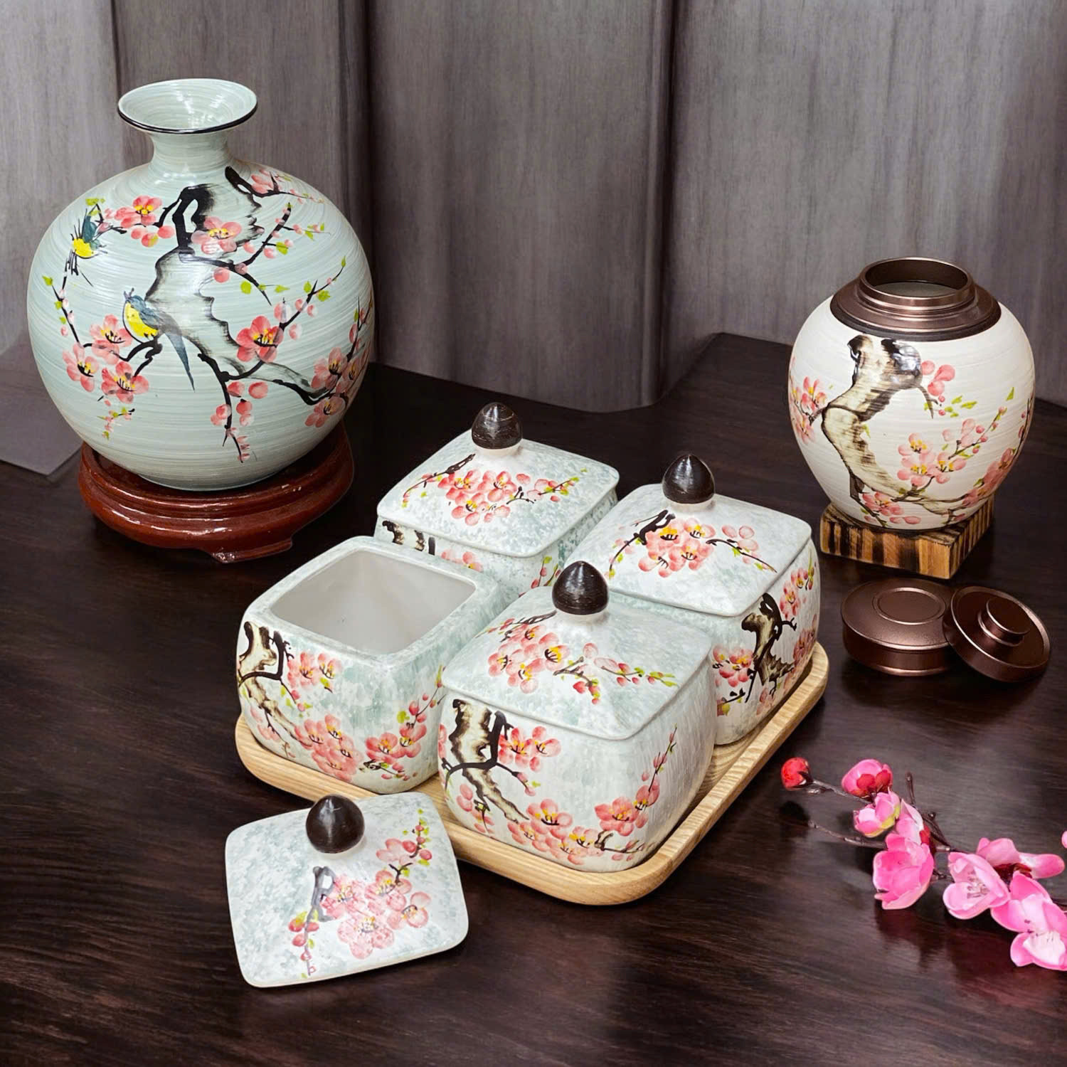 Thố chưng yến - Gốm Sứ Sáng Tạo Việt - Công Ty TNHH Sản Xuất Và Kinh Doanh Sáng Tạo Việt