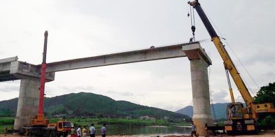 Lắp dầm cầu Bình Ca Tuyên Quang - Cho Thuê Xe Cẩu Tại Thanh Hóa - Công Ty Cổ Phần Vận Tải Và Xây Dựng Ngọc Tuân