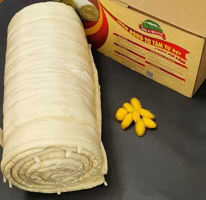Chăn bông tơ tằm tự dệt